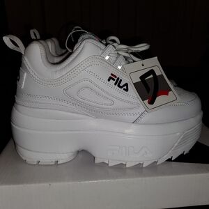 Brand NEW NIB FILA Disruptor II Wedge Women's White Platform Sneakers Size 6.5